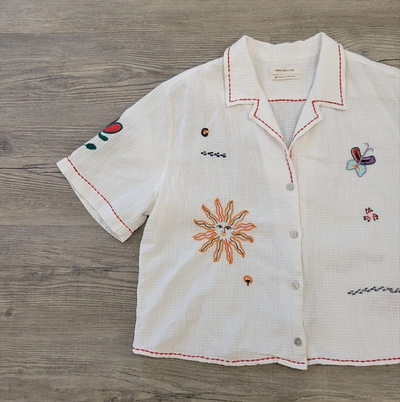 Urban Outfitters White Embroidered Cropped Top Size Medium - Picture 7 of 11